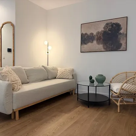 Apartamento Ohmyhome Lotnisko *