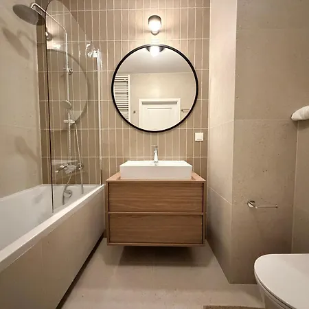Apartamento Ohmyhome Lotnisko *