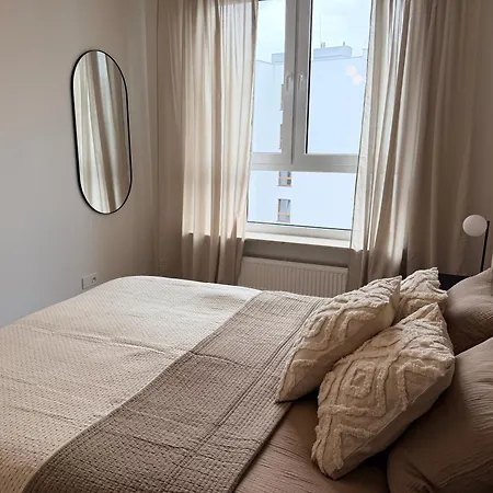 Apartamento Ohmyhome Lotnisko